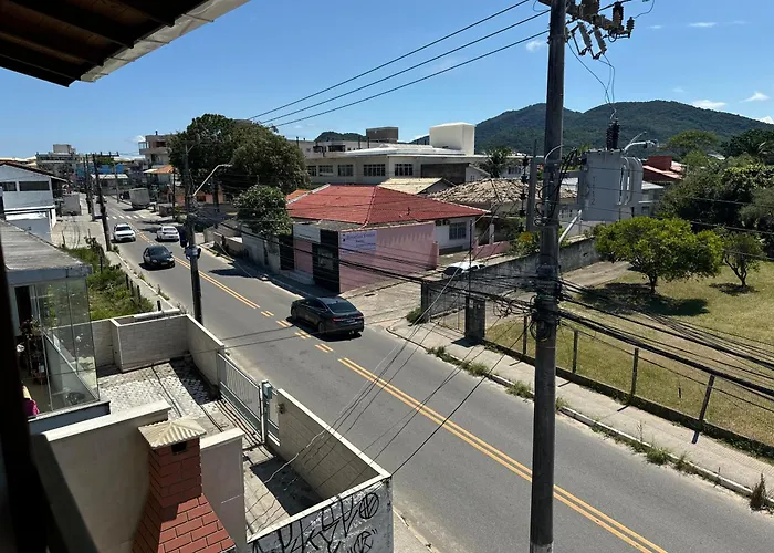 Micro Casa, Ceu Particular