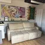 Micro Casa, Ceu Particular