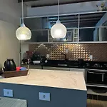 Micro Casa, Ceu Particular