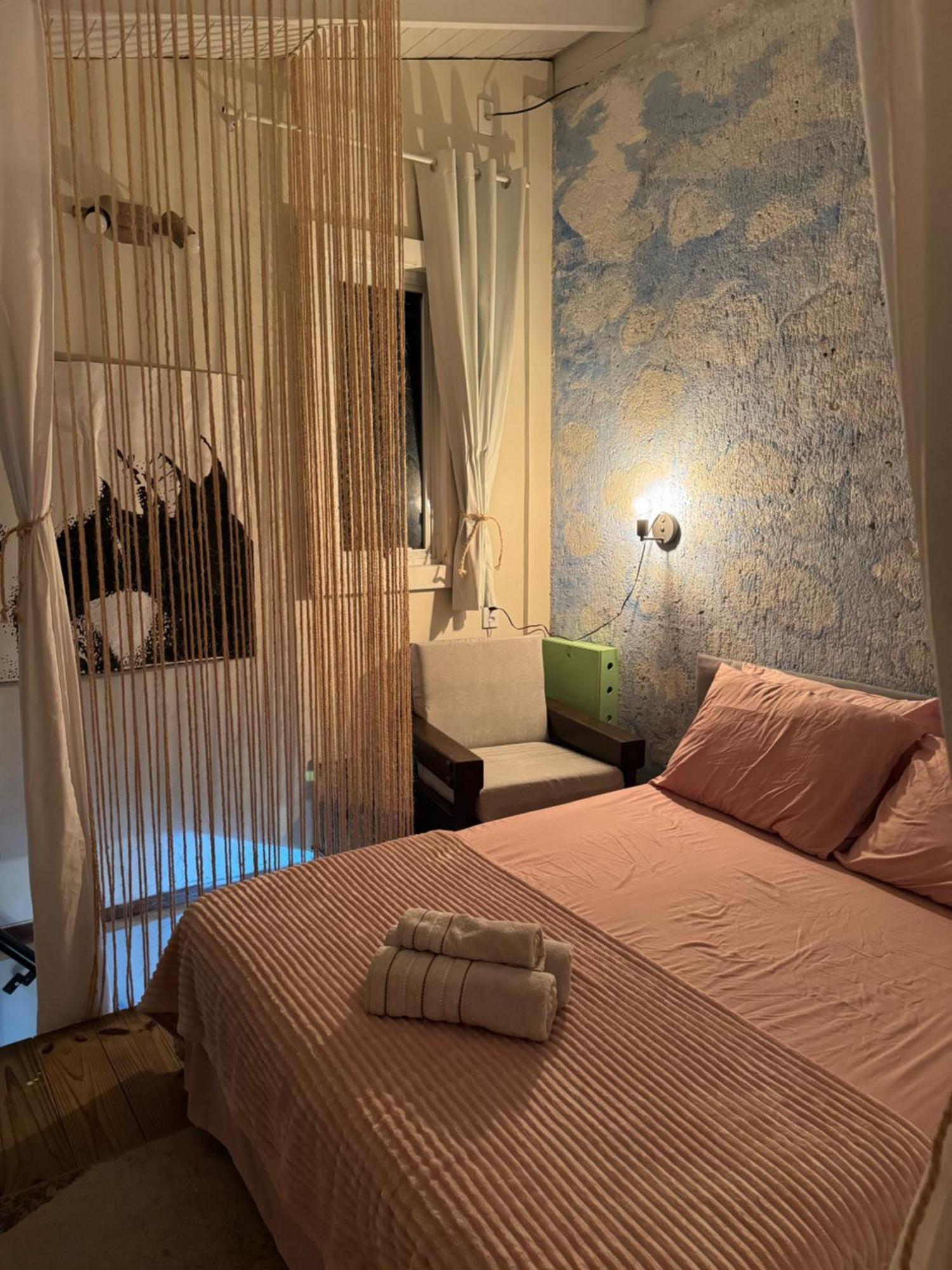 Micro Casa, Ceu Particular *